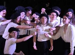 UN URLO CONTRO LA VIOLENZA: TERRA E LAGHI FESTIVAL ACCENDE I RIFLETTORI SUL DRAMMA, l’11 LUGLIO A RANCO