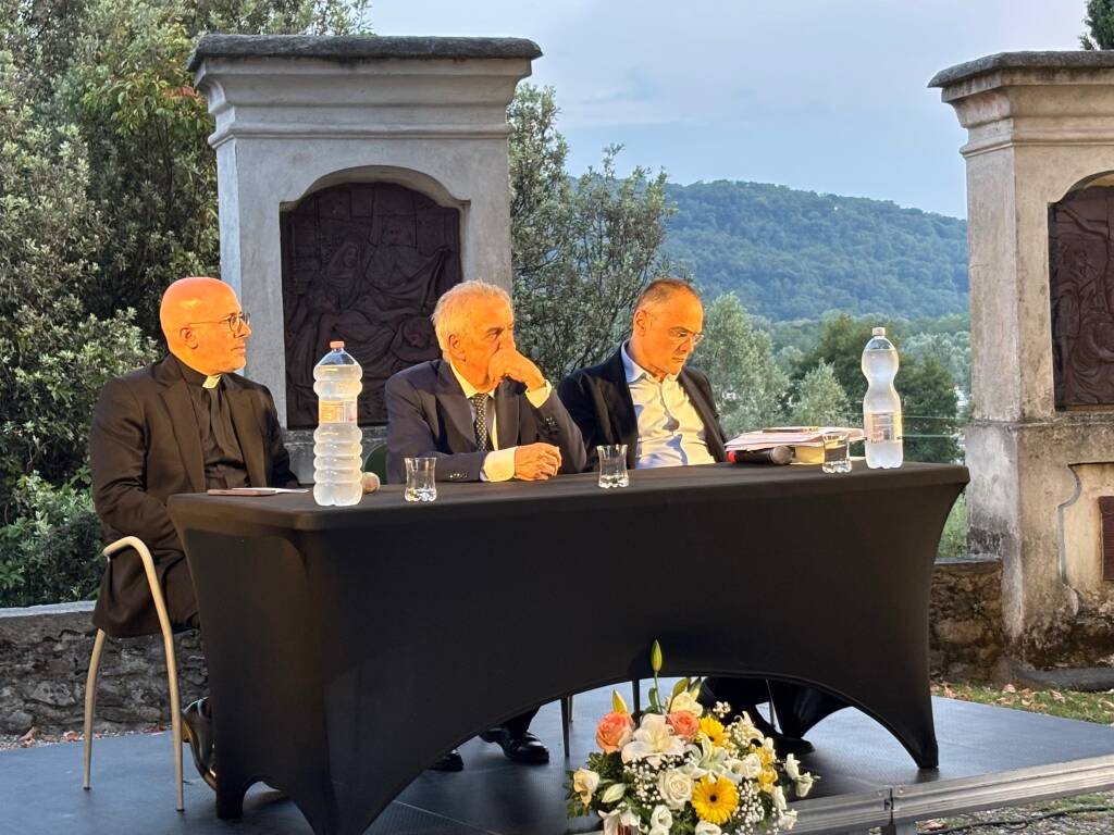 Gemonio, il convegno su Papa Ratzinger