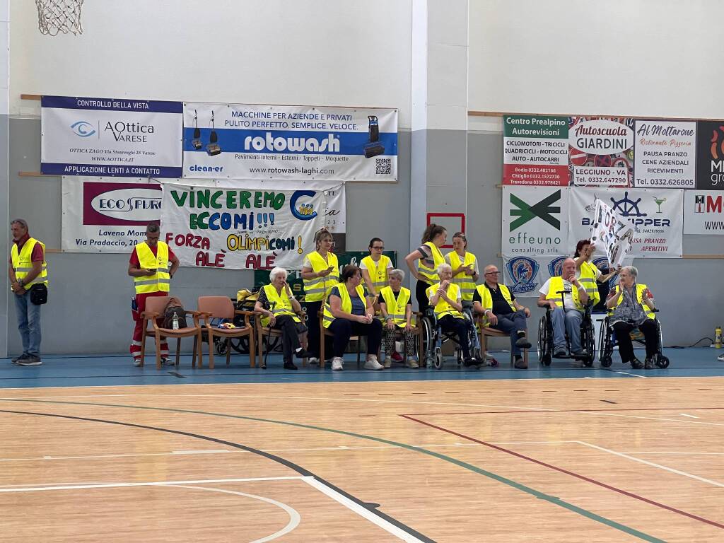 Le Olimpiadi della terza età di Laveno con ospite Renato Pozzetto 