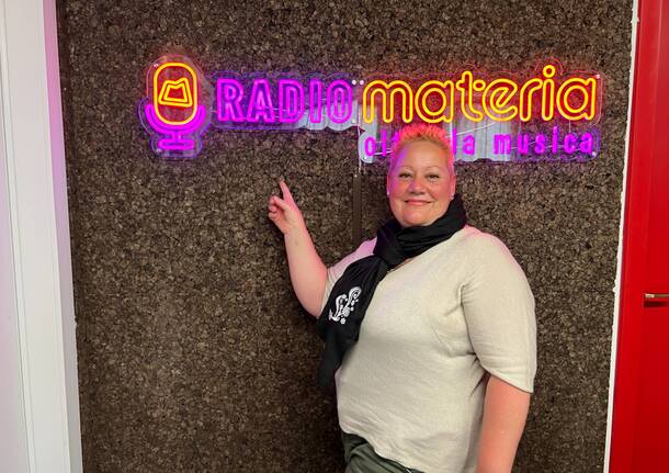 olly radio materia