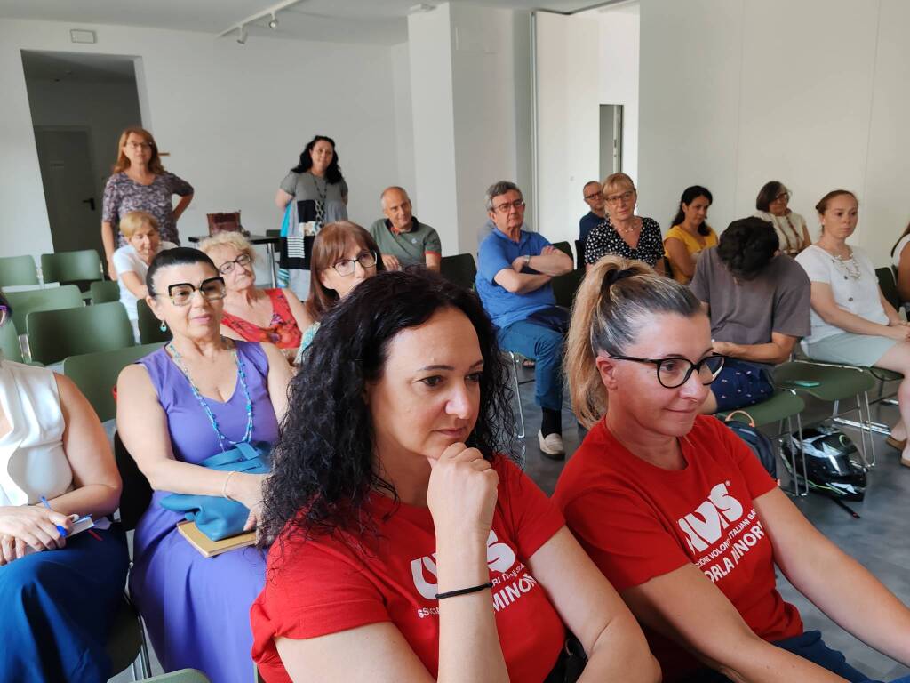 Avis progetto scuole meeting