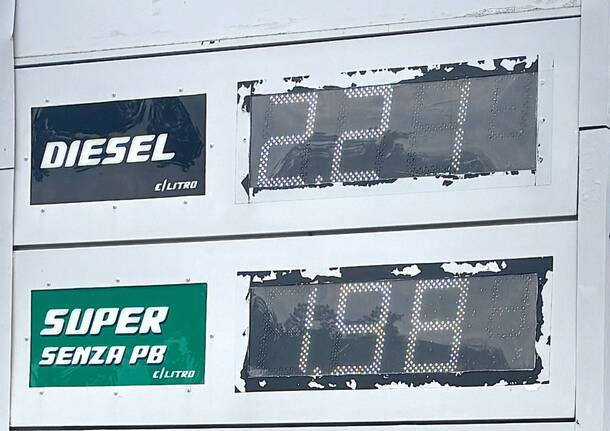 costo carburante distributore
