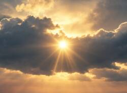 nuvole e sole