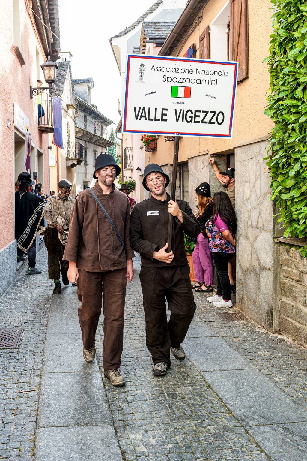 Raduno Internazionale dello Spazzacamino in Valle Vigezzo