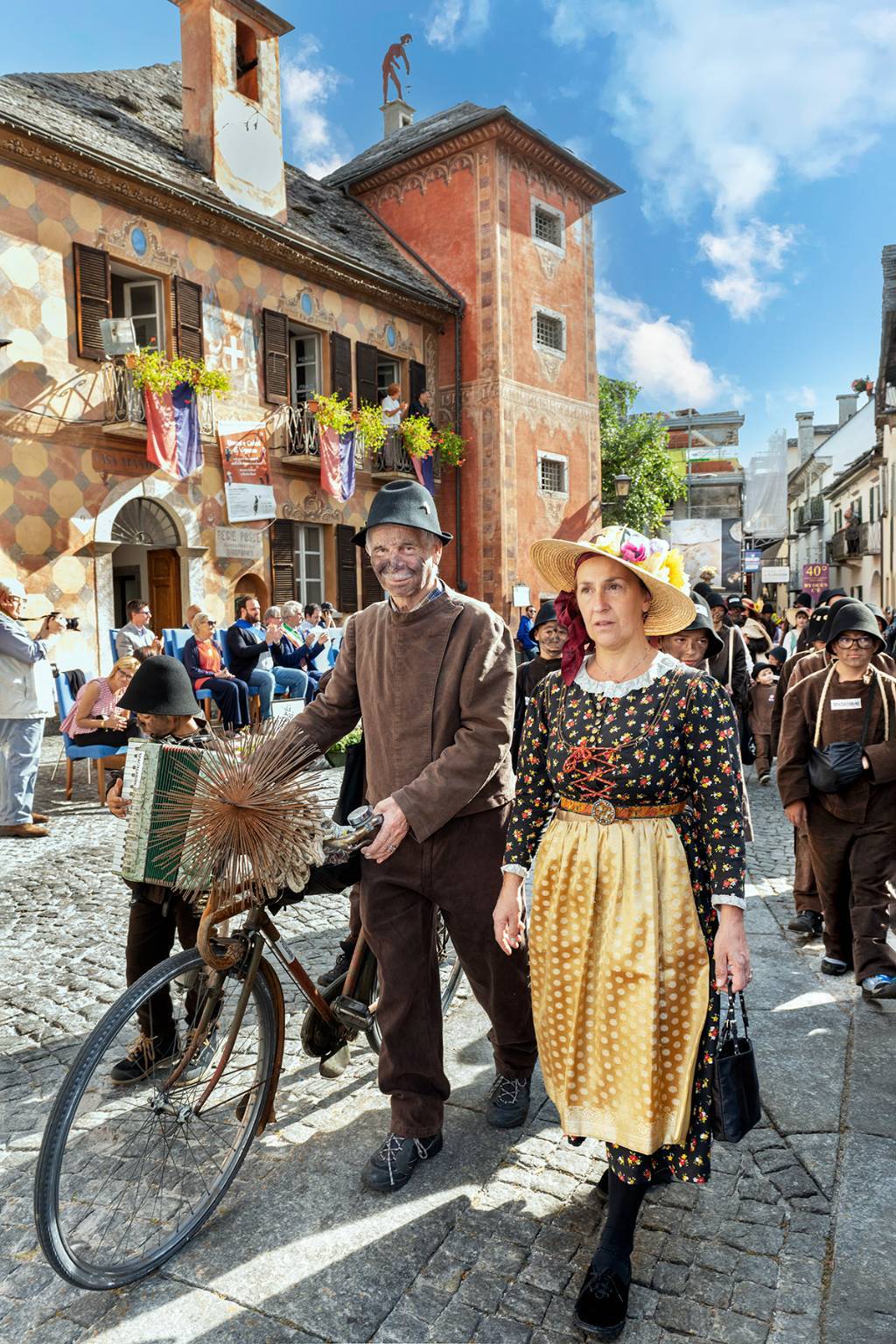 Raduno Internazionale dello Spazzacamino in Valle Vigezzo