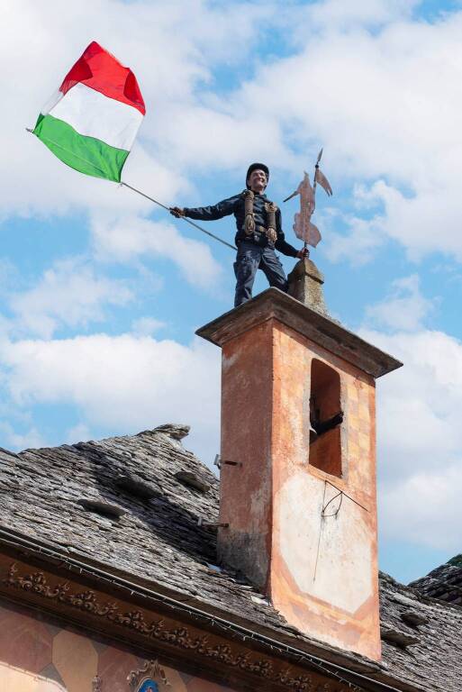 Raduno Internazionale dello Spazzacamino in Valle Vigezzo