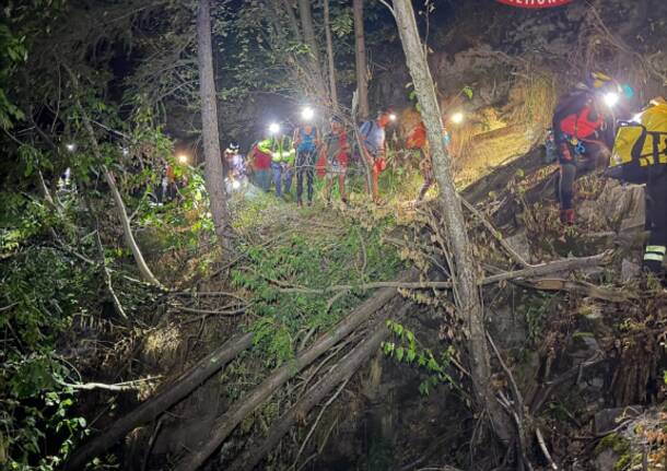 Il salvataggio notturno dei turisti francesi a Bognanco
