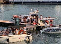 imbarcazione laveno vigili del fuoco