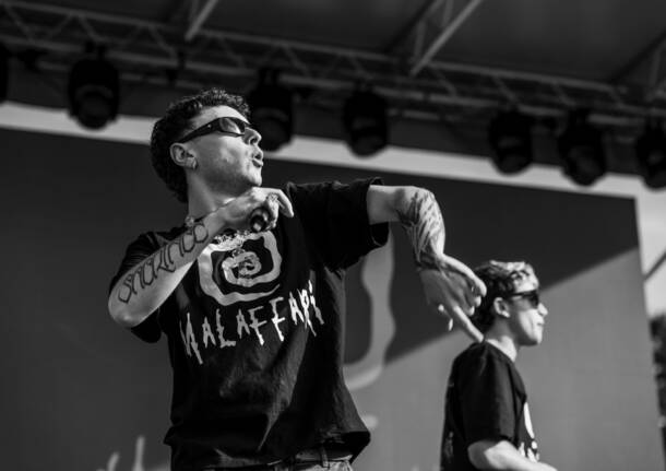 La seconda serata dell'End of Summer Festival a Laveno