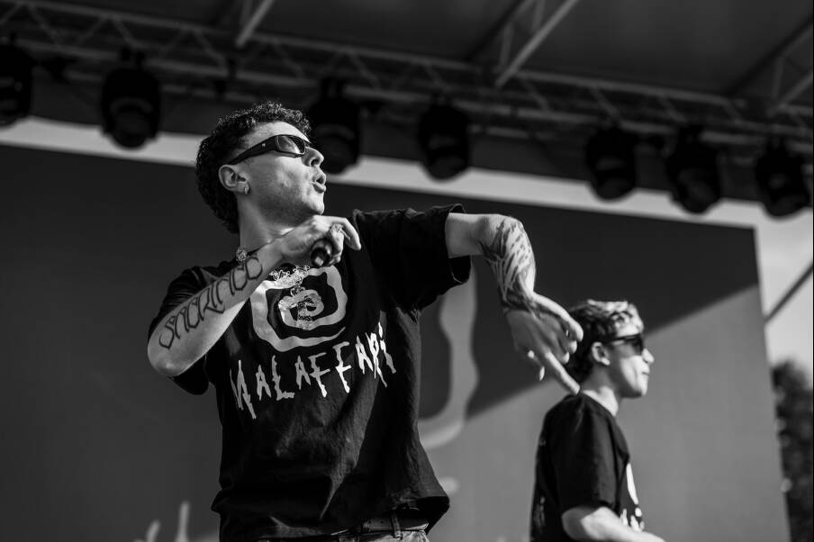 La seconda serata dell'End of Summer Festival a Laveno