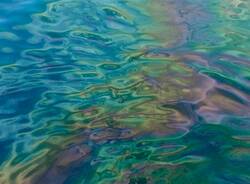 Sversamento di carburante nel Verbano