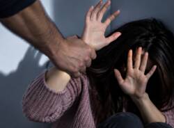 Maltrattamenti - violenza sulle donne - Uomo violento 